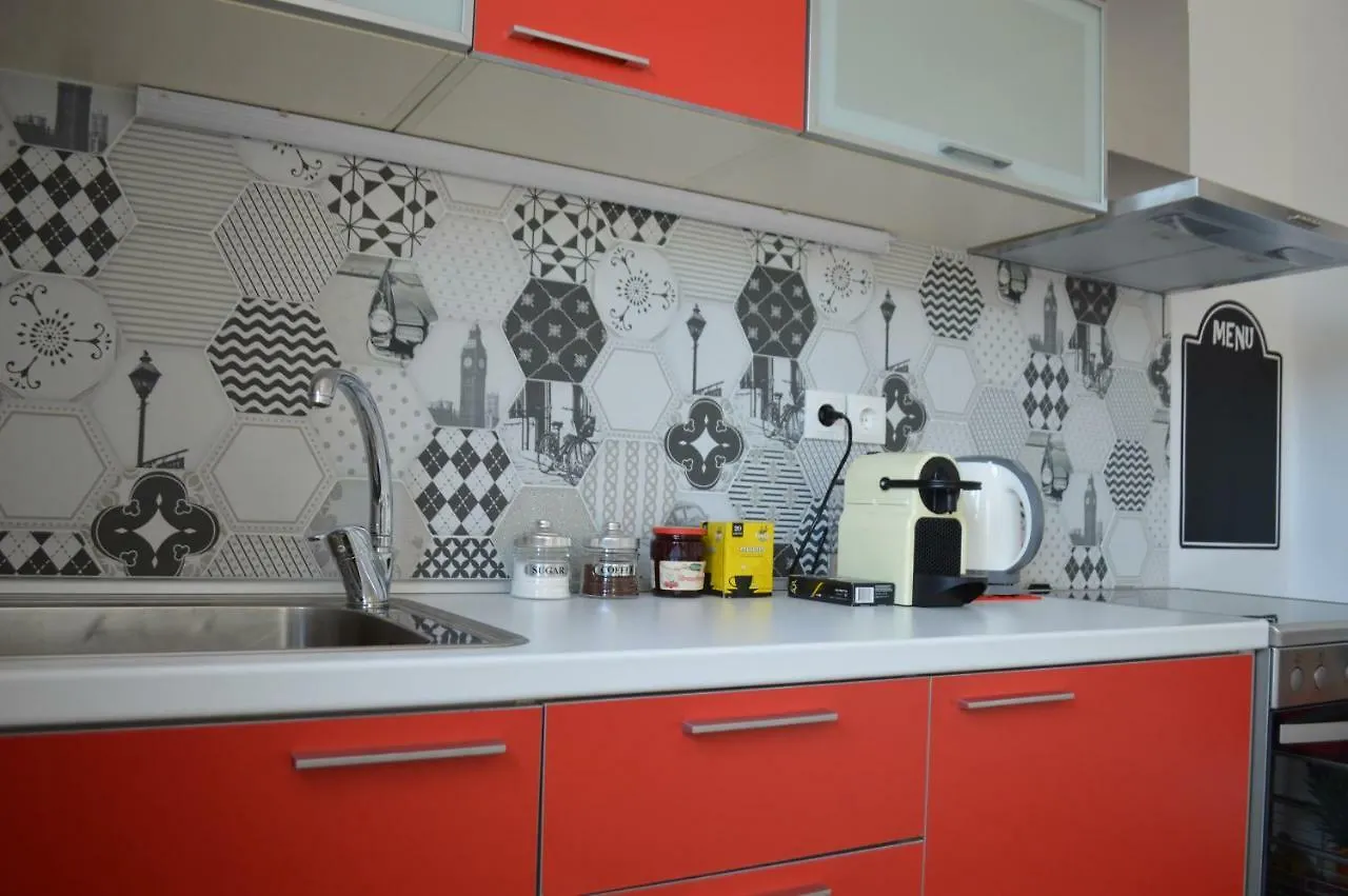 Apartament Antony Home Kounoupidhianá